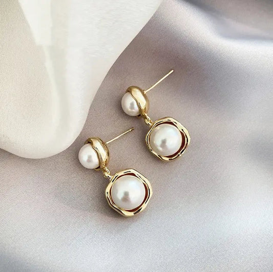 Golden-plated Pearl Earrings