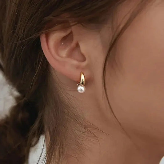 Small Pearl Earrings Golden-silver