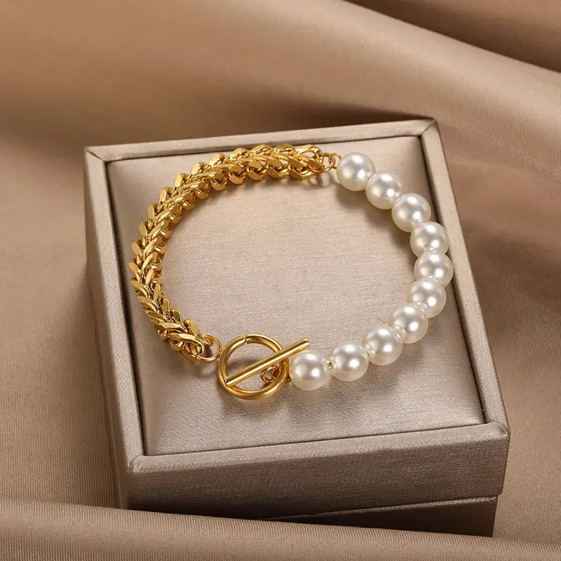 Elegant Golden and Pearl Bracelet